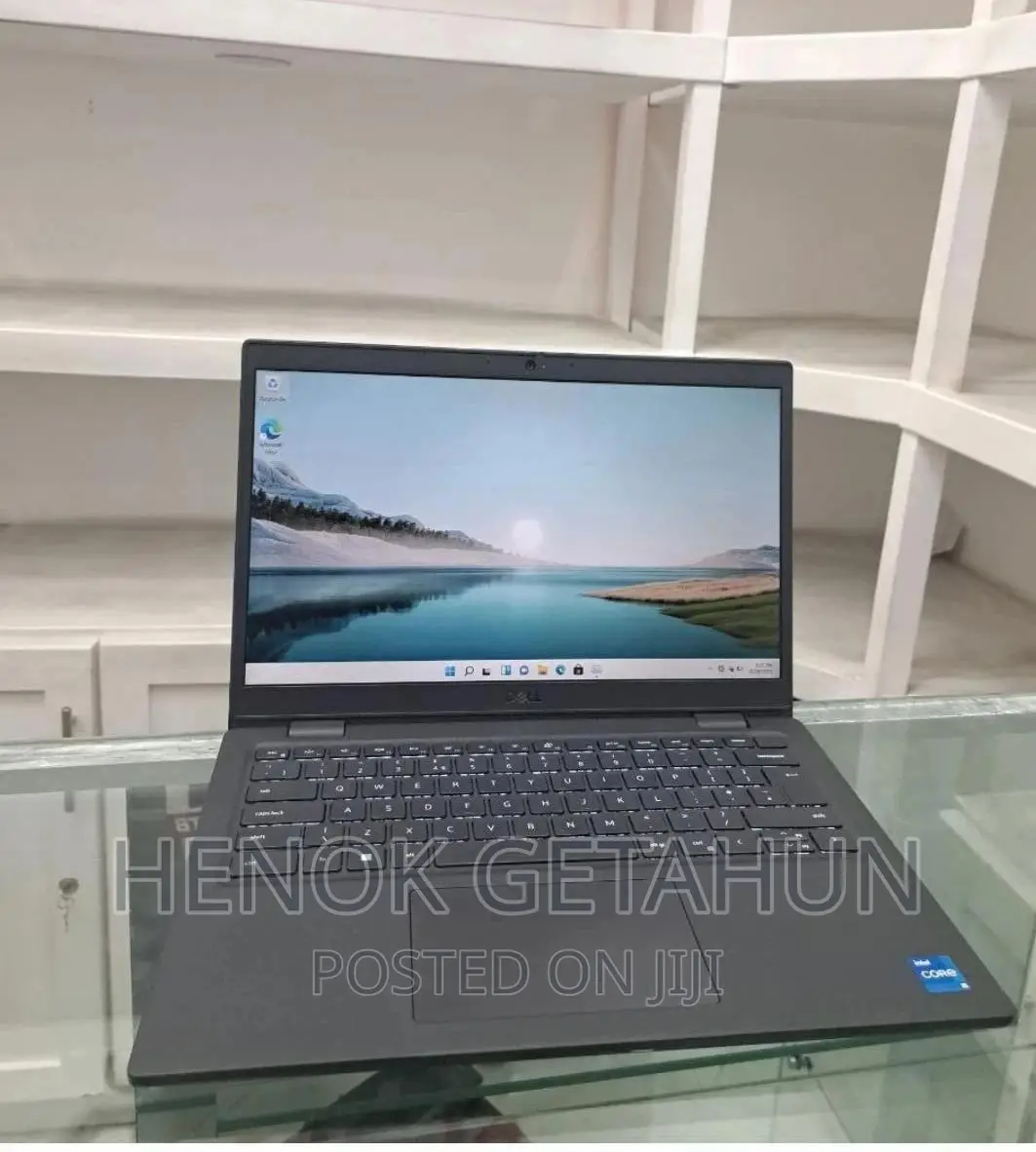 New Laptop Dell Latitude 5310 8GB Intel Core i5 SSD 256GB