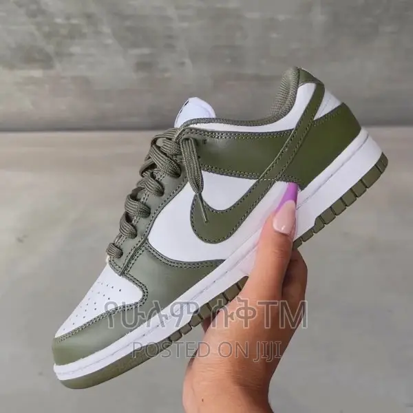 Original Nike Dunk Low ‘Olive Green’ Shoe