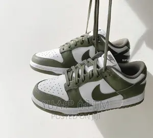 Original Nike Dunk Low ‘Olive Green’ Shoe
