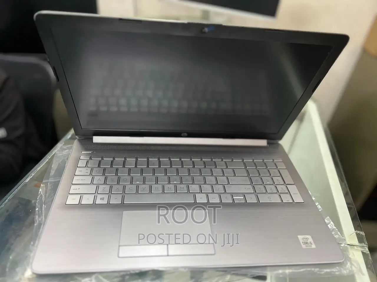 New Laptop HP 15-Da2933nia 8GB Intel Core I5 SSD 512GB