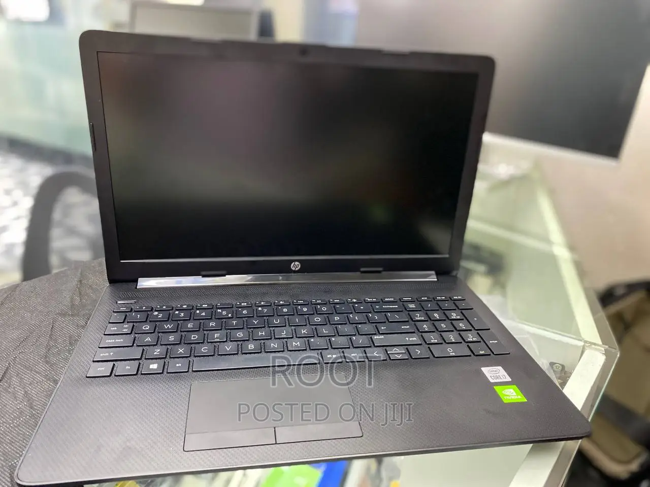 New Laptop HP 15-Da2933nia 8GB Intel Core I5 SSD 512GB