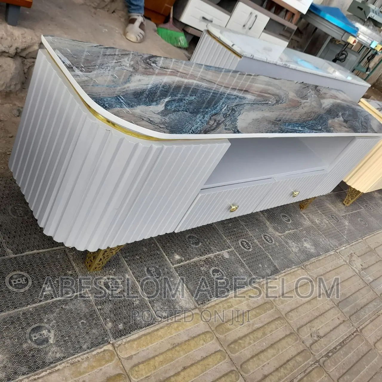 1,50 Cm ቲቪ እስታንድ