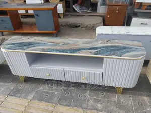 1,50cm UV Tv Stand