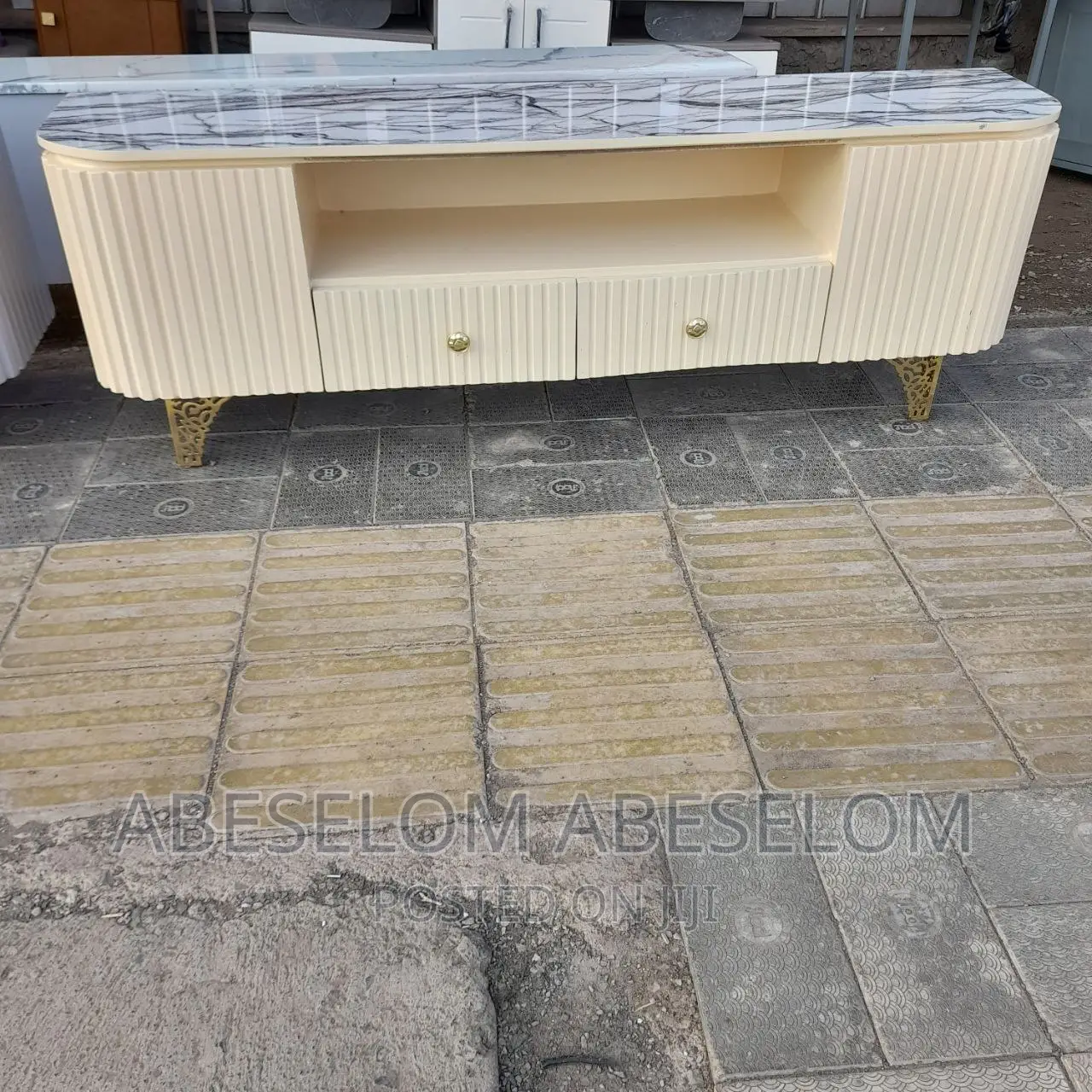 1,50 Cm ቲቪ እስታንድ