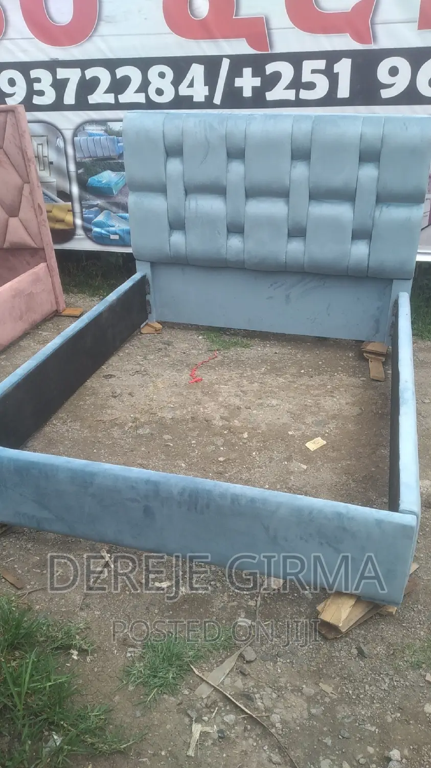 1,50cm ጨርቅ አልጋ