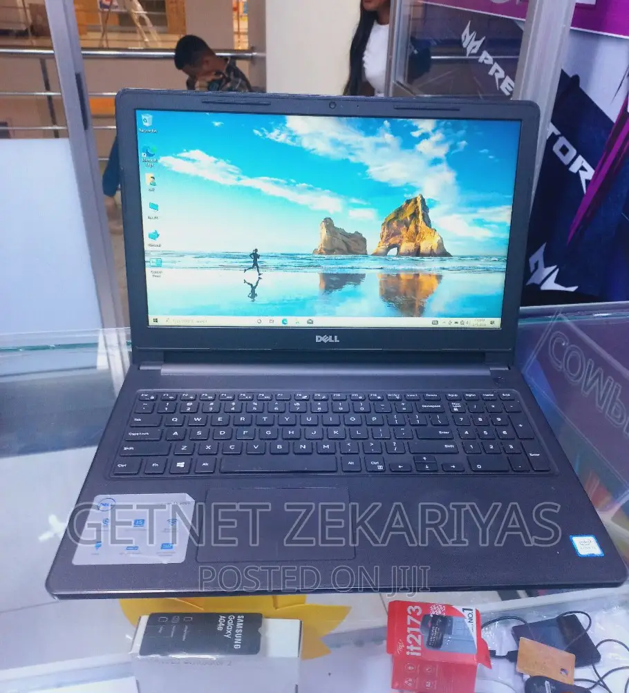 New Laptop Dell Vostro 1510 8GB Intel Core I5 HDD 1T