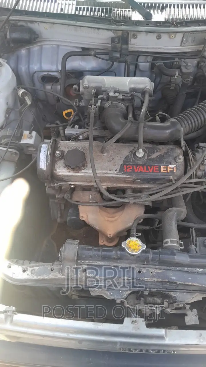 Toyota Corolla Sedan 1990 Silver