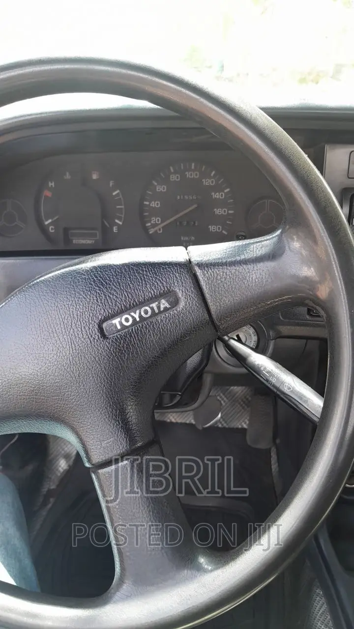 Toyota Corolla Sedan 1990 Silver