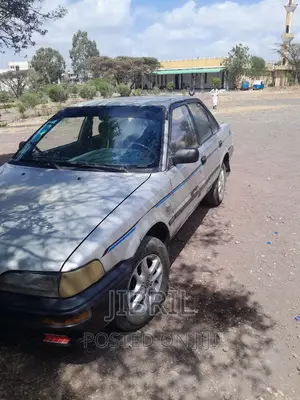 Toyota Corolla Sedan 1990 Silver