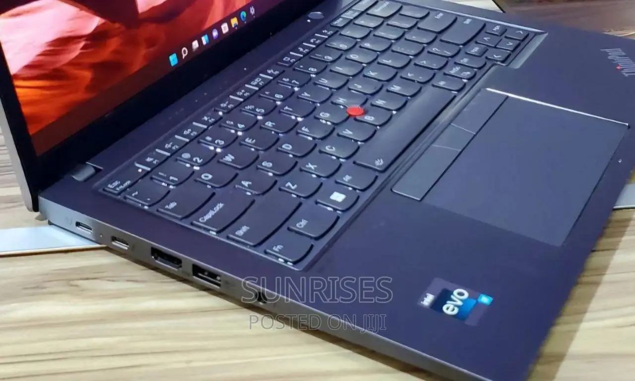 New Laptop Lenovo ThinkPad X13 Gen 2 16GB Intel Core I7 SSD 512GB