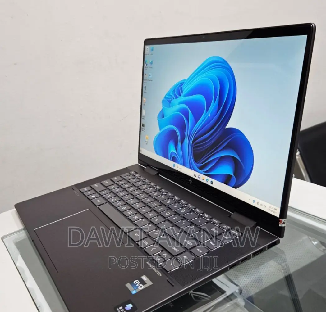 New Laptop HP Envy X360 16GB Intel Core I7 SSD 1T