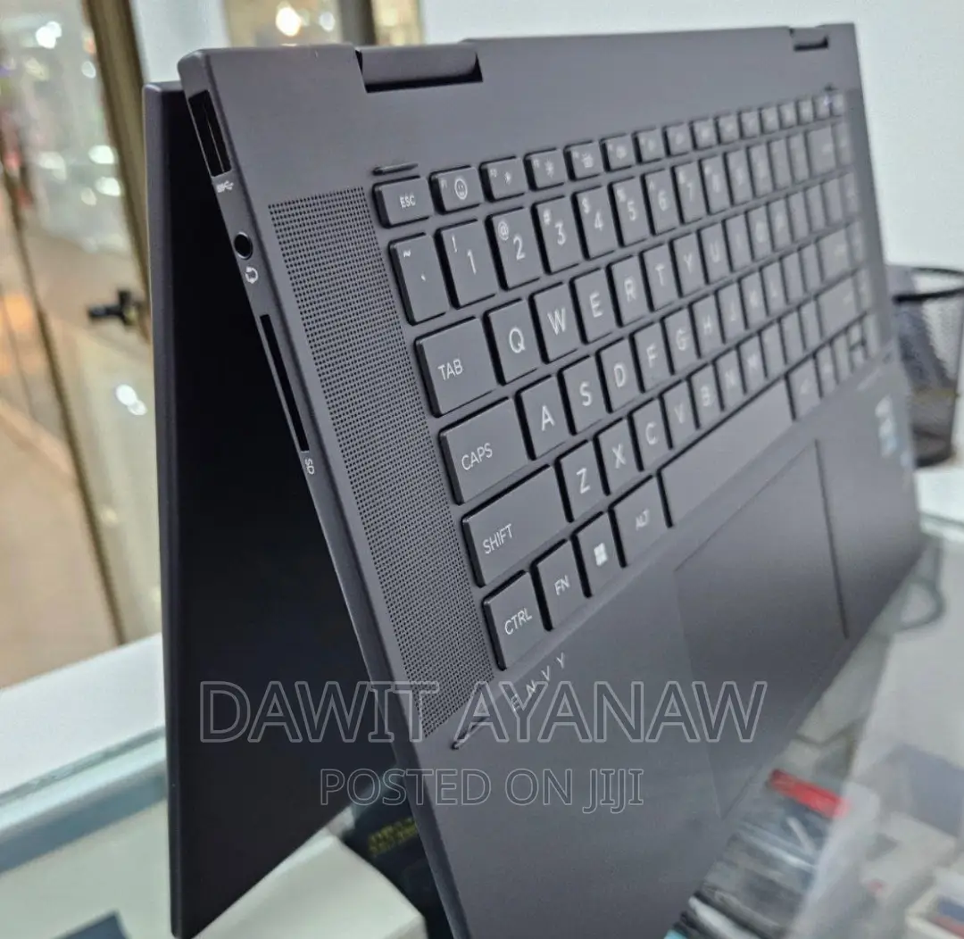 New Laptop HP Envy X360 16GB Intel Core I7 SSD 1T