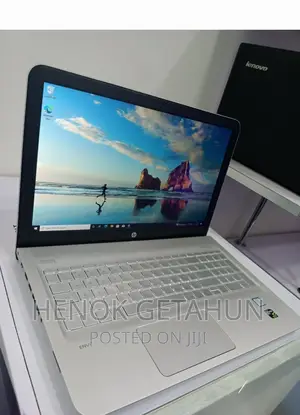 New Laptop HP Envy X360 8GB Intel Core I5 HDD+SSD 1T