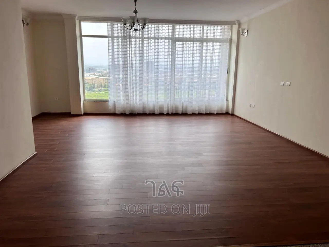 3bdrm Apartment in ለቡ በጣም ቅንጡ አፓርትመንት, Nifas Silk-Lafto for sale