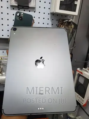 Apple iPad Pro 11 (2021) 64 GB Gray