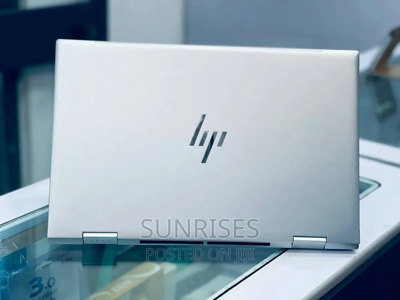 New Laptop HP Envy X360 8GB Intel Core I5 SSD 512GB