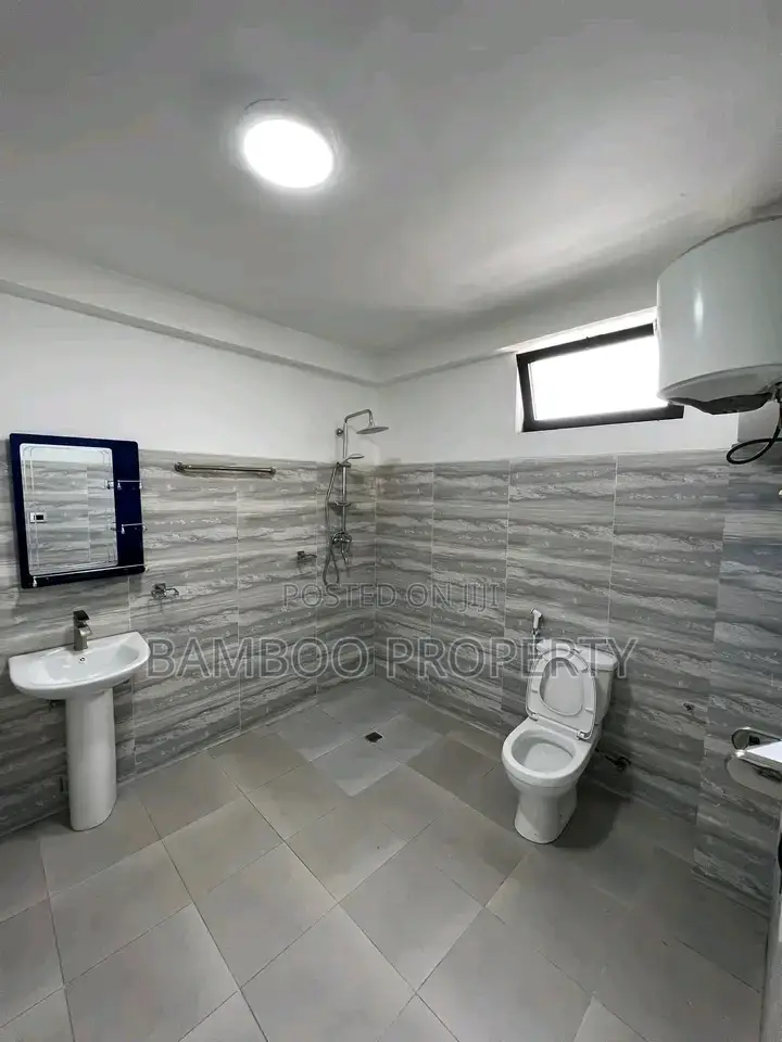 3bdrm Apartment in Bole for rent