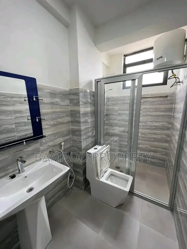 3bdrm Apartment in Bole for rent