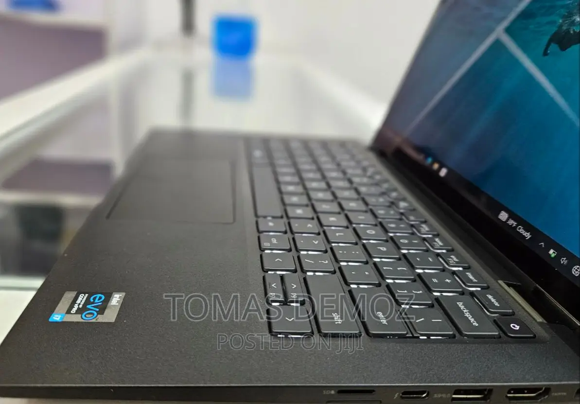 New Laptop Dell Latitude 7420 16GB Intel Core I7 SSD 256GB