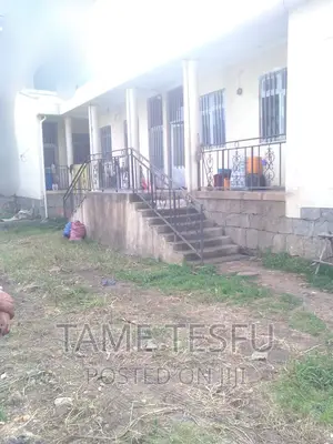 3bdrm House in Kotobe, Yeka for sale