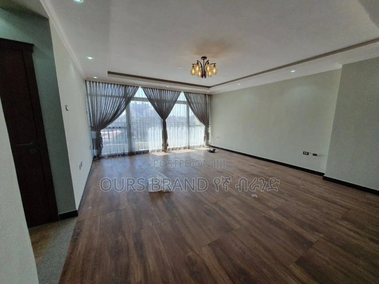 Furnished 3bdrm Apartment in Kirkos for sale