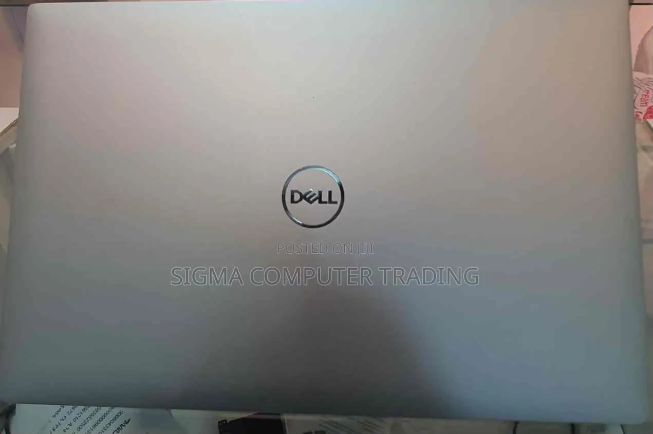 New Laptop Dell Precision 5530 16GB Intel Core I7 SSD 512GB
