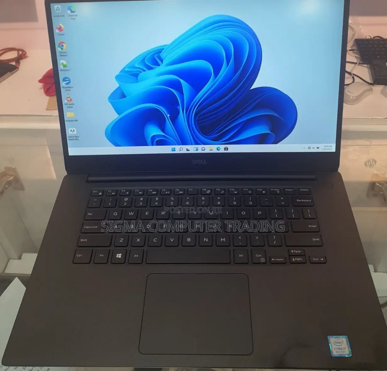 New Laptop Dell Precision 5530 16GB Intel Core I7 SSD 512GB