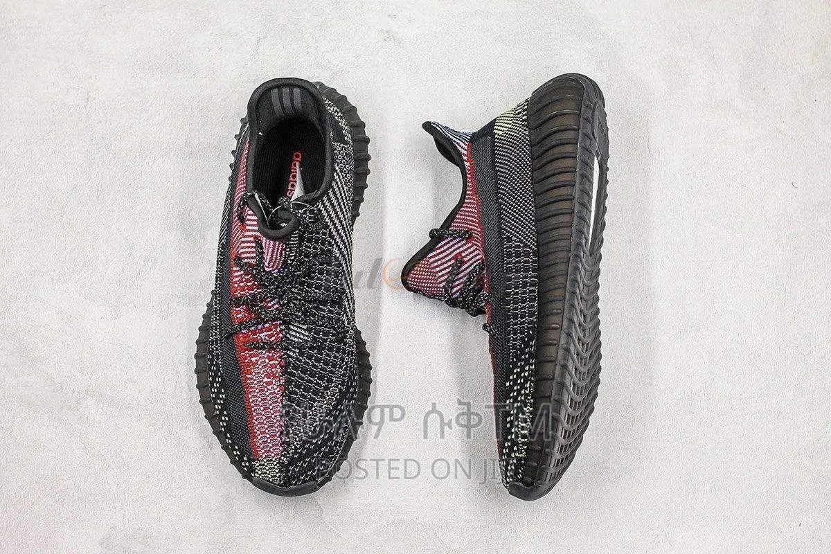 Original Adidas Yeezy 350 V2 Boost Shoes
