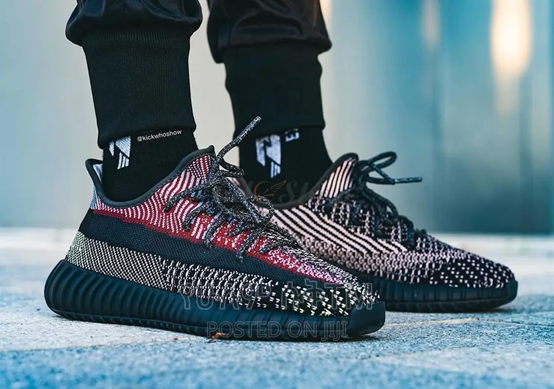 Original Adidas Yeezy 350 V2 Boost Shoes