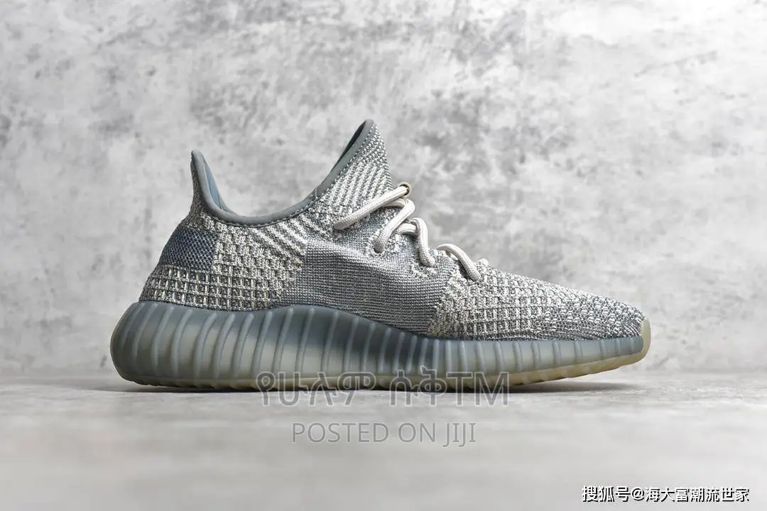 Original Adidas Yeezy 350 V2 Boost Shoes