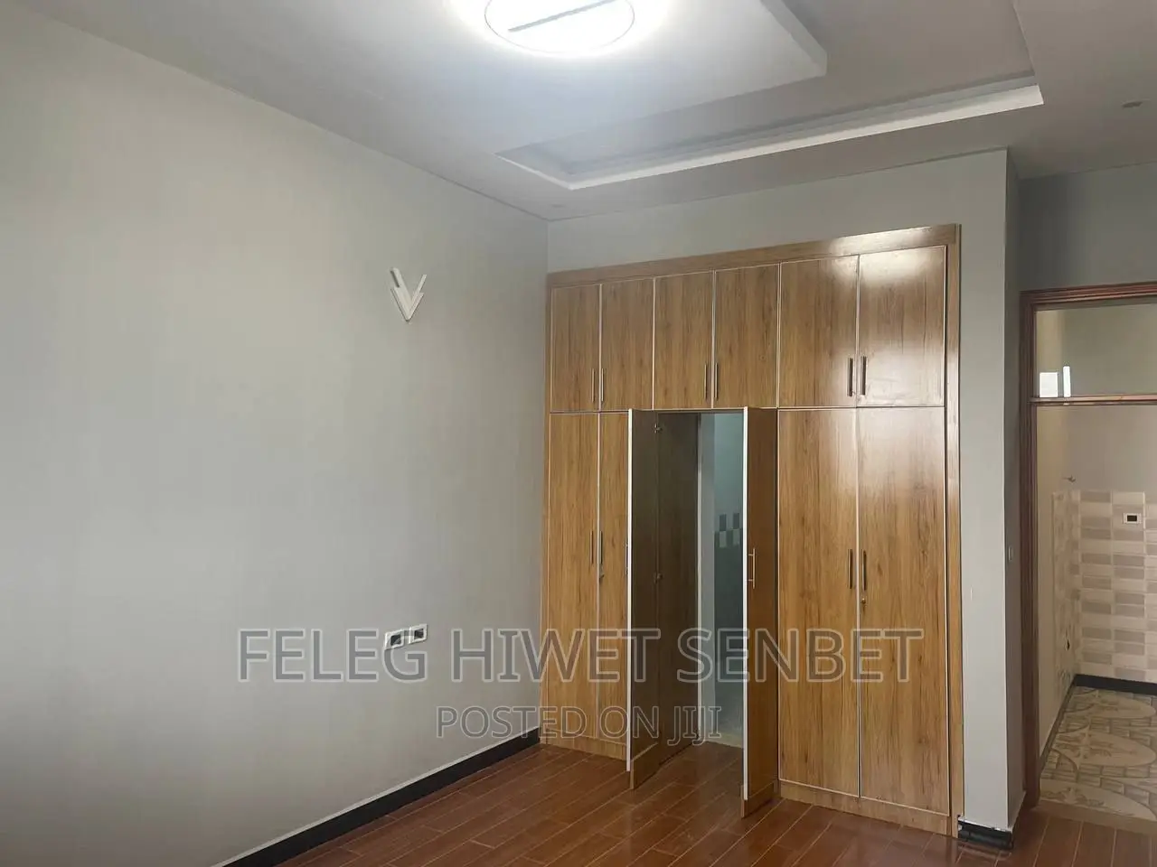 5bdrm Villa in Adiss Abeba, Bole for sale