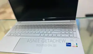 New Laptop HP Pavilion 15 8GB Intel Core I5 SSD 512GB