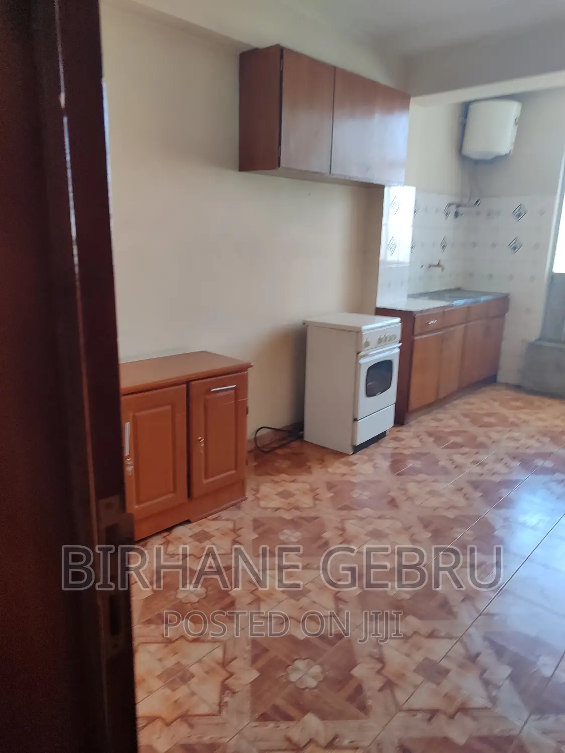 Furnished 2bdrm Apartment in Apartiment, Nifas Silk-Lafto for rent