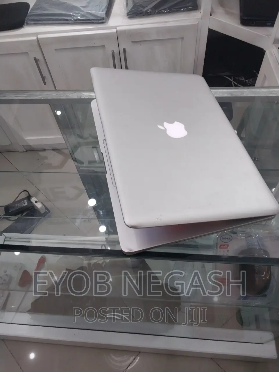 New Laptop Apple MacBook Pro 2012 8GB Intel Core I5 HDD 1T