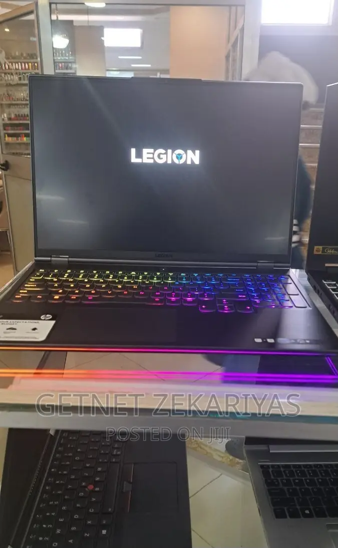 New Laptop Lenovo Legion 7 32GB AMD Ryzen 9 SSD 1T