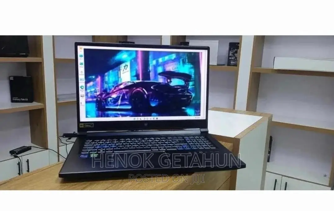 New Laptop Acer Predator Helios 300 8GB Intel Core i9 SSD 1T