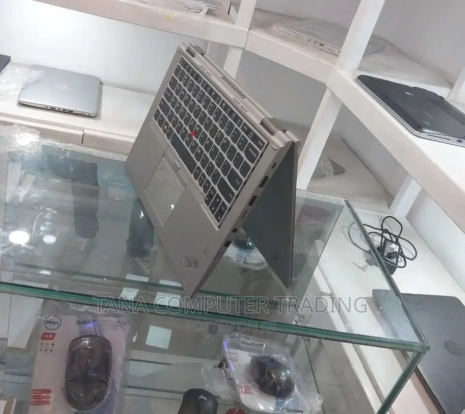 New Laptop Lenovo ThinkPad Yoga 370 16GB Intel Core I7 SSD 500GB