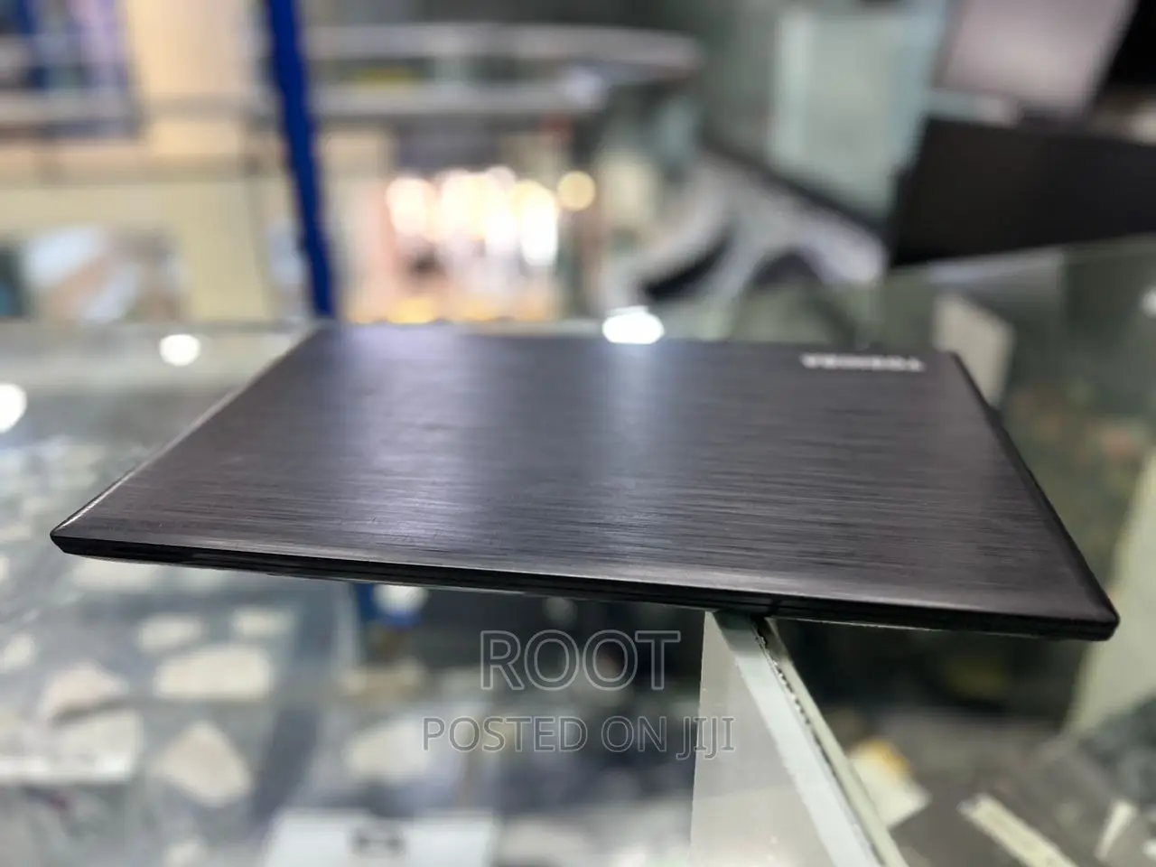 Laptop Toshiba Satellite C665 8GB Intel Core I5 SSD 256GB