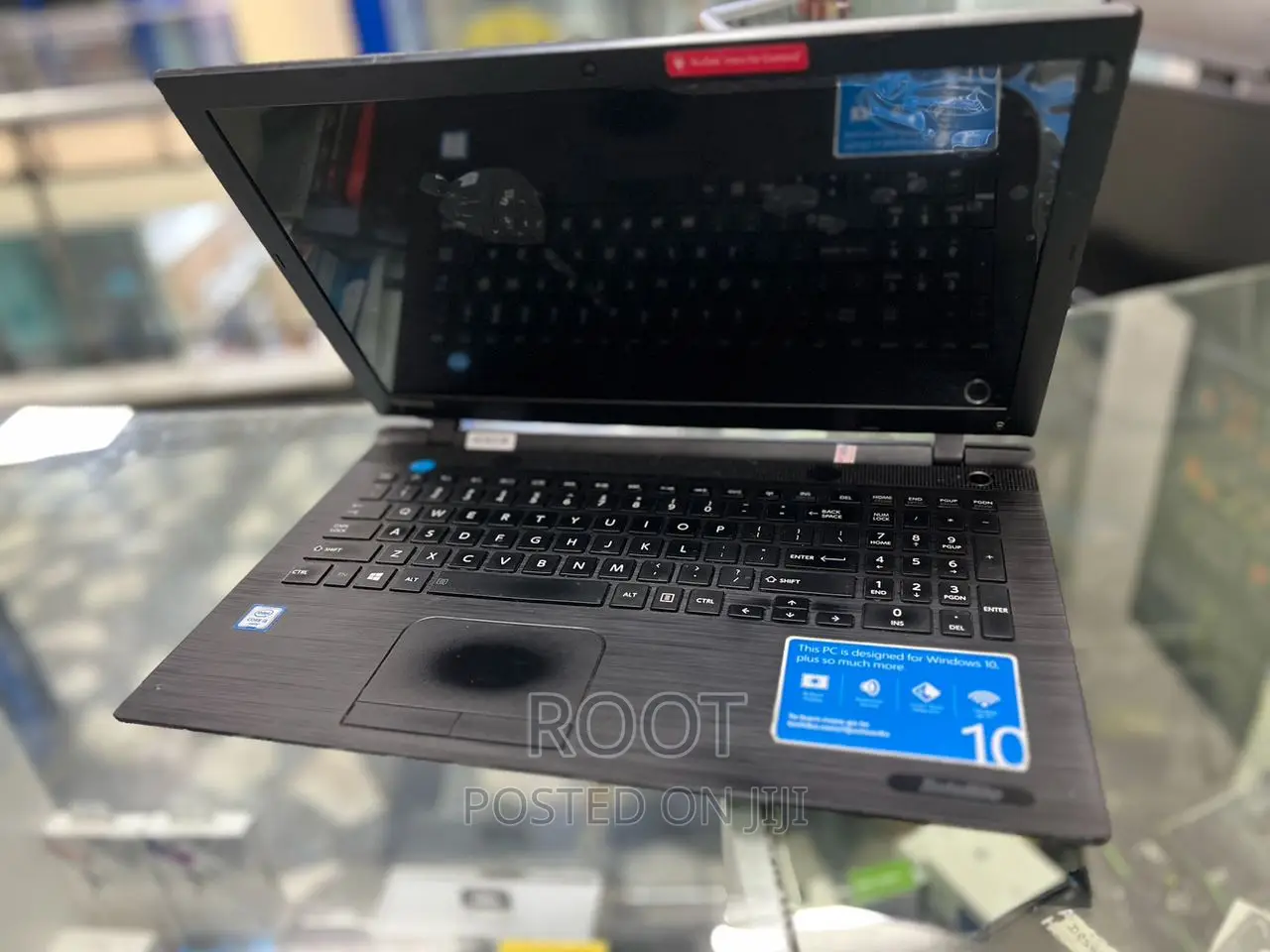 Laptop Toshiba Satellite C665 8GB Intel Core I5 SSD 256GB