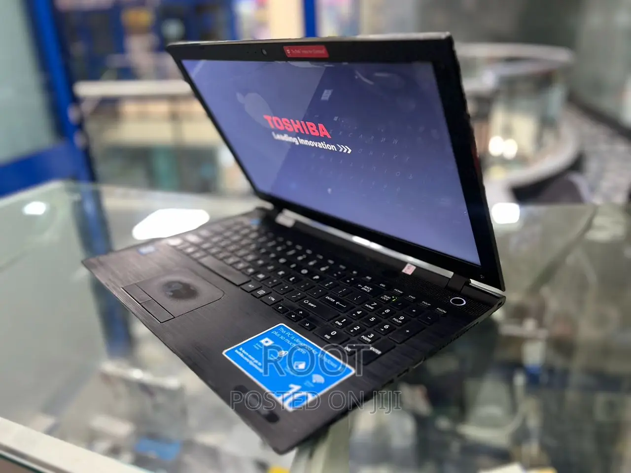 Laptop Toshiba Satellite C665 8GB Intel Core I5 SSD 256GB