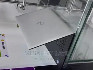 Photo - New Laptop Dell Precision 5530 32GB Intel Core I7 SSD 1T