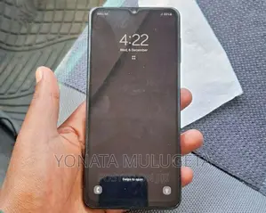 Photo - Samsung Galaxy A12 32 GB Black