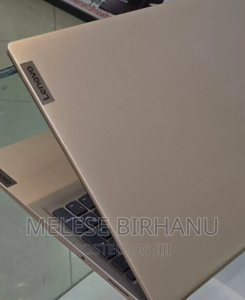 New Laptop Lenovo IdeaPad Z580 8GB Intel Core I3 SSD 512GB