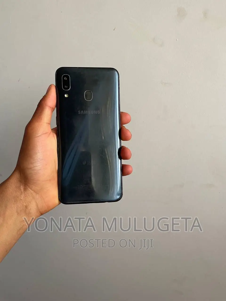 Samsung Galaxy A30 64 GB Black