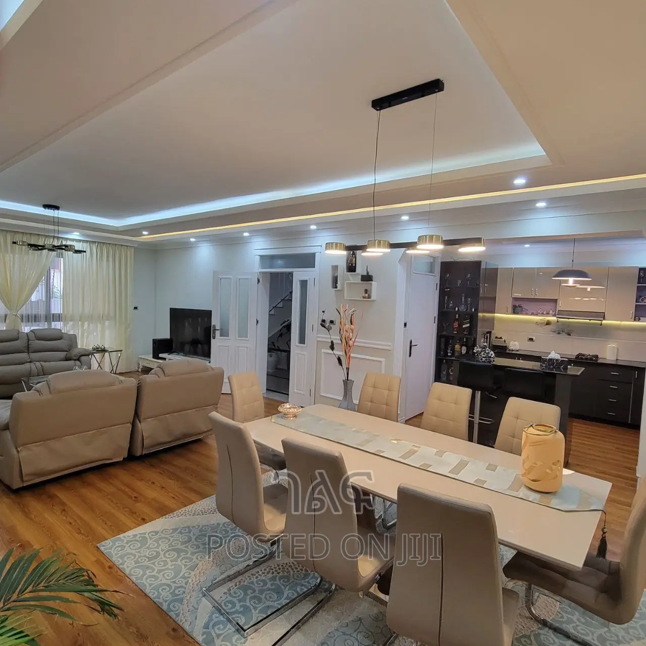 7bdrm House in የግል ቅንጡ መኖሪያ በሳሚት, Bole for sale