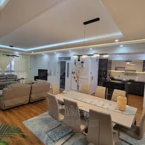 7bdrm House in የግል ቅንጡ መኖሪያ በሳሚት, Bole for sale