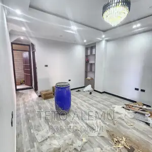 5bdrm House in የሚሸጥ ቤት ሰሚት ሰባ ሁለት, Bole for sale