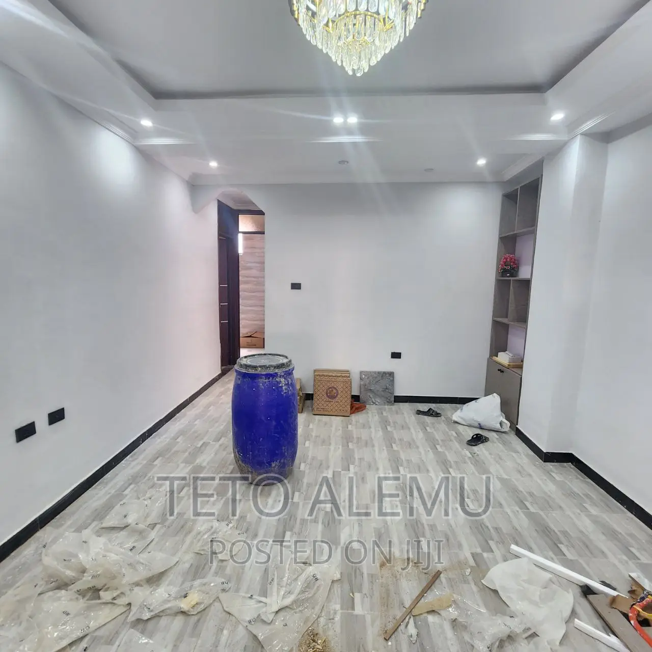 5bdrm House in የሚሸጥ ቤት ሰሚት ሰባ ሁለት, Bole for sale