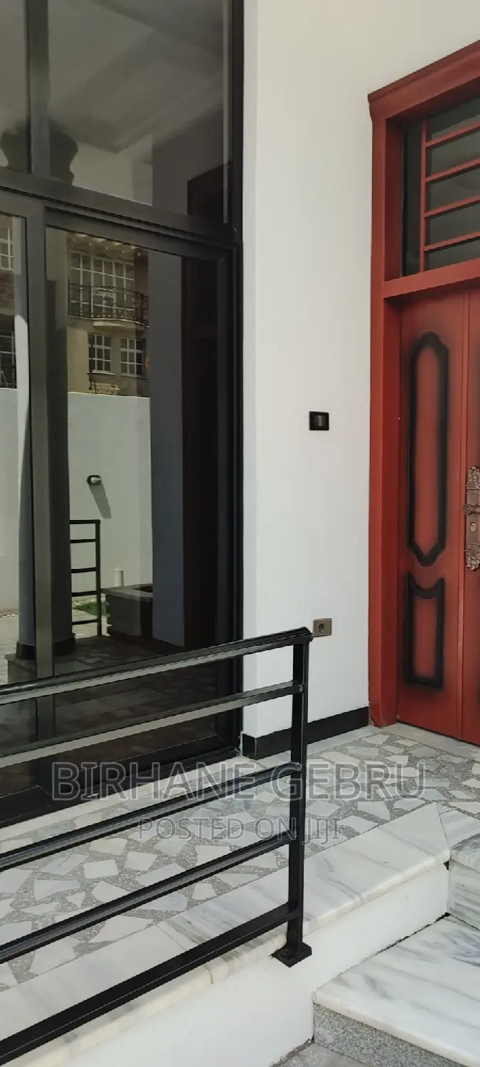 5bdrm Villa in Villa Hause Rent, Bole for rent