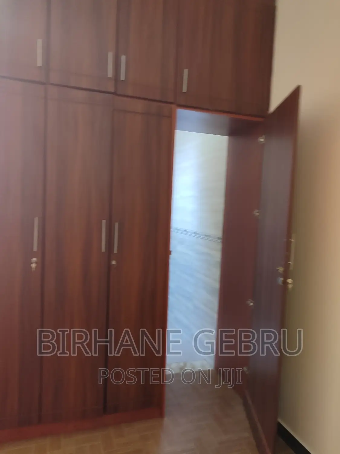 5bdrm Villa in Villa Hause, Bole for rent